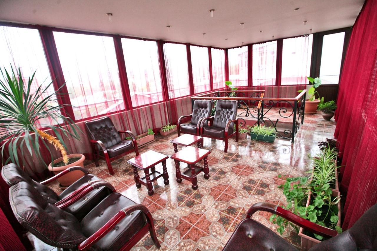 Hotel Sympatia Tbilisi Exterior photo